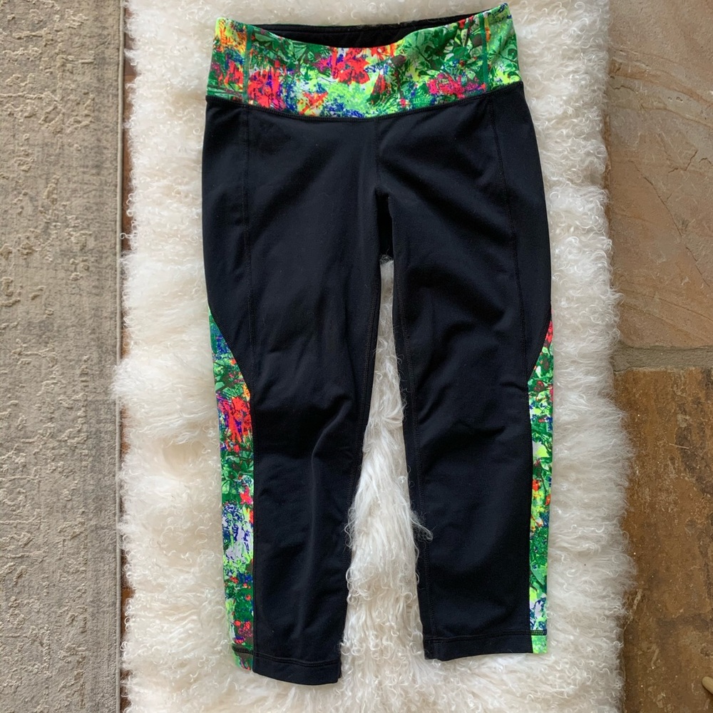 Athleta Cropped Leggings